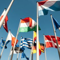 Fordítás, lokalizáció, többnyelvű ügyfélszolgálat